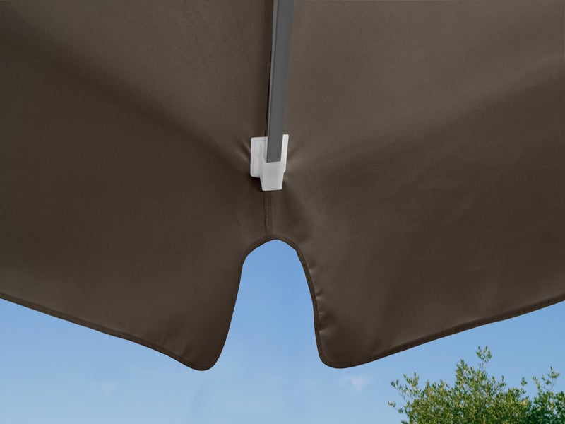 Ruoteen kiinnitys Esparto aurinkovarjossa